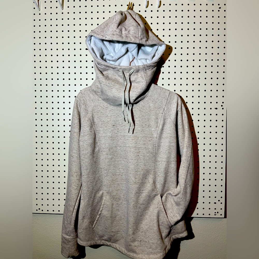 Cream Marmot hooded sweatshirt